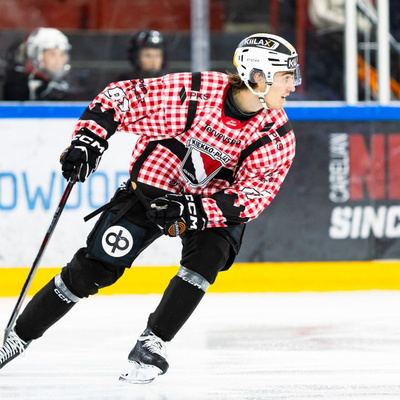 #97 Janhonen Julius | Kiekko-Pojat