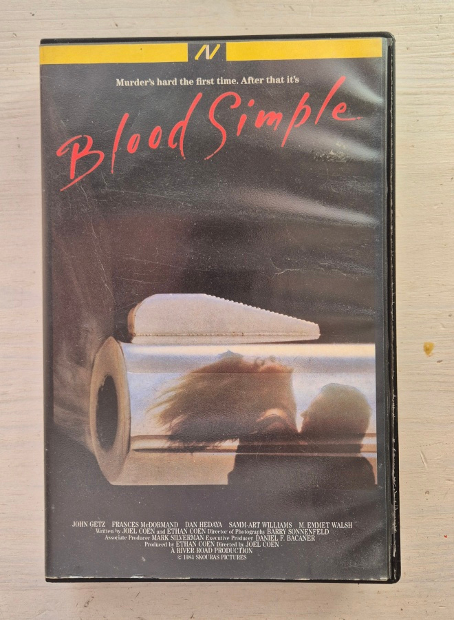 Blood Simple (VHS) – Joel Coen & Ethan Coen