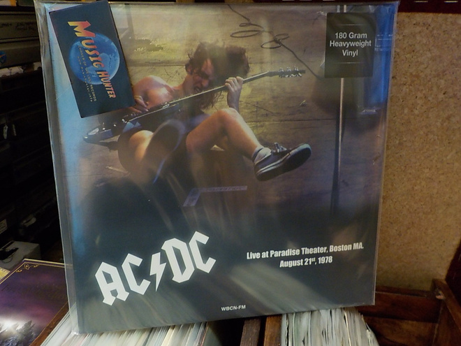 AC/DC - LIVE AT PARADISE THEATER, BOSTON 1978 UUSI LP