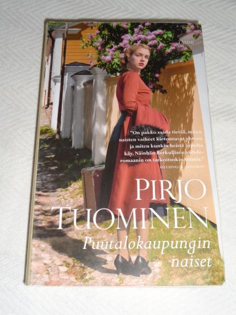 Pirjo Tuominen: Puutarhakaupungin naiset