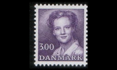 Tanska 778 ** MargretheI 3,00 kr violetti (1983)