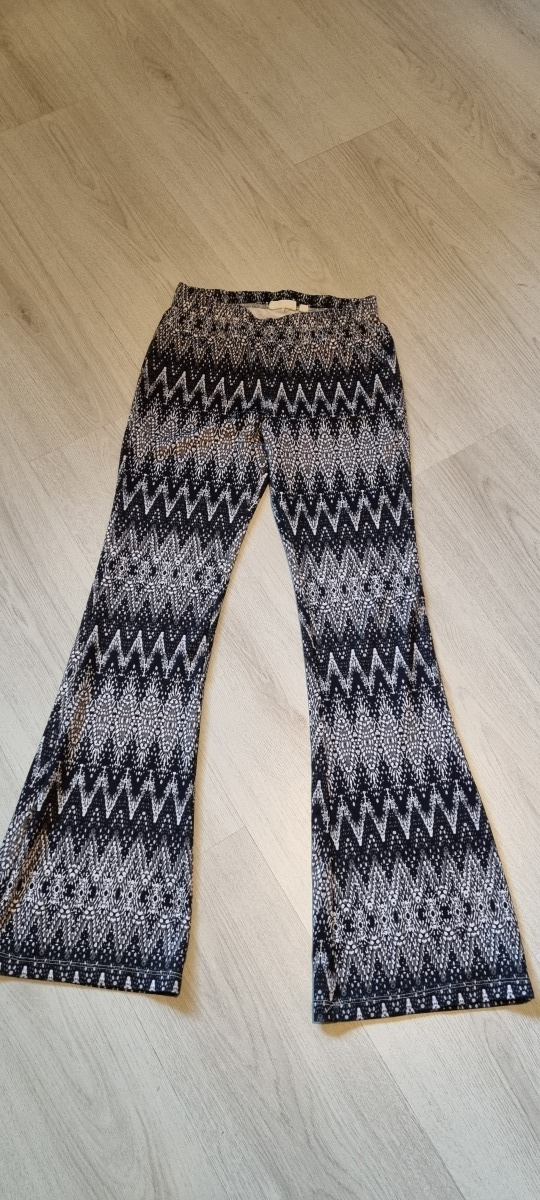 KappAhl Housut koko 158 cm.