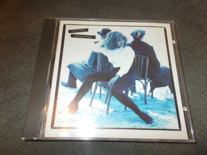 CD TINA TURNER ** FOREIGN AFFAIR **