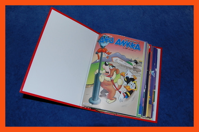 Aku Ankka 34–52/2008 keräilykansiossa  |  hinta sis. kulj.ma