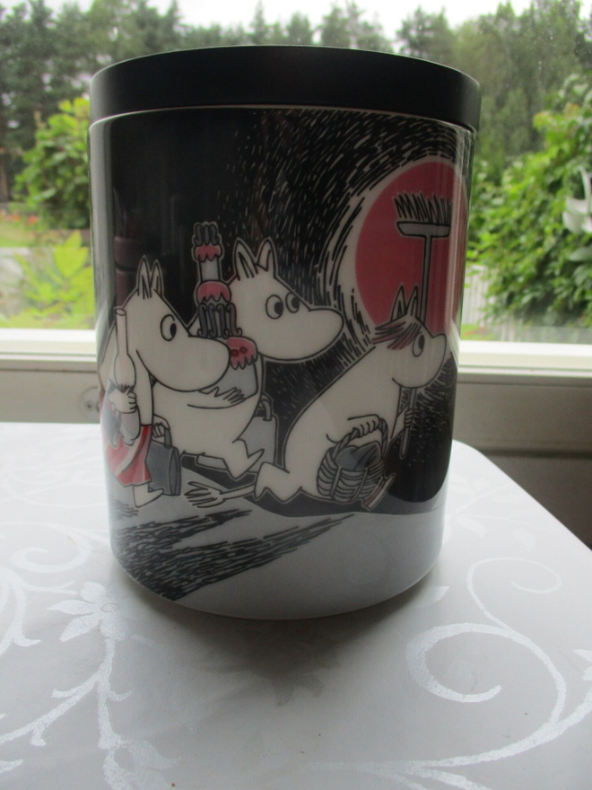 ARABIA MUUMI PURKKI SEIKKAILU / MUUTTO 1,2L 2013