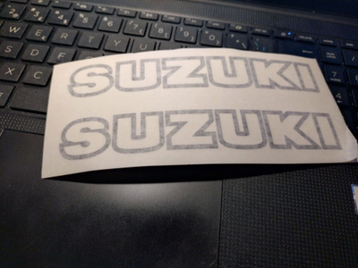 Suzuki PV Musta tankintarra