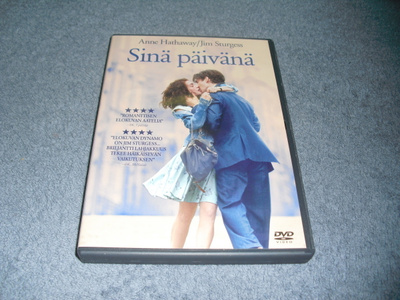 SINÄ PÄIVÄNÄ (Anne Hathaway)***