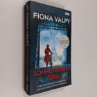 Fiona Valpy : Sömmerskans gåva - pikkukuva 1