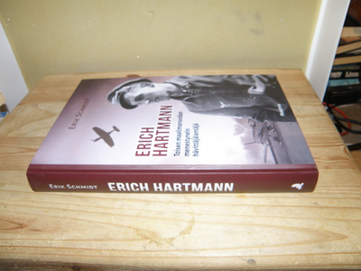 Erik Schmidt Erich Hartmann (sidottu)