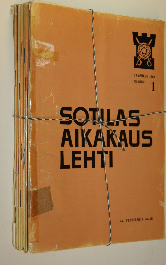 Sotilasaikakauslehti 1-12/1969 (vuosikerta) : Upseeriliit...