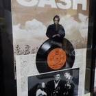 JOHNNY CASH TAULU KOLMELLA NIMMARILLA ! - pikkukuva 1
