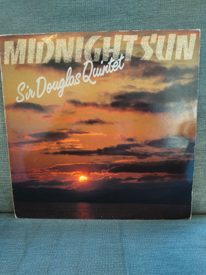 LP Sir Douglas Quinted: Midnight sun