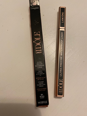 Lancome Idole Liner musta