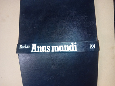 Kielar : Anus Mundi ( SIS POSTIKULU )