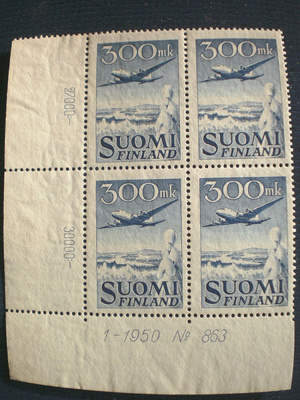 Suomi postimerkit. 300 mk lentokone nelilö v. 1950