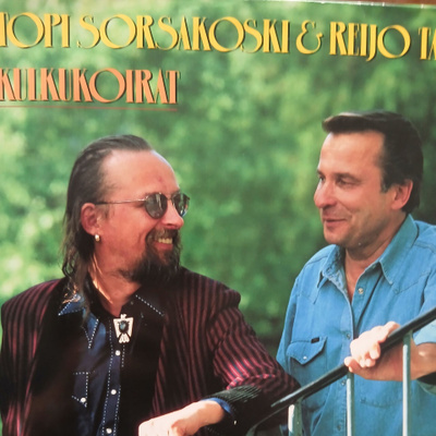 Topi Sorsakoski ja Reijo Taipale : Kulkukoirat.