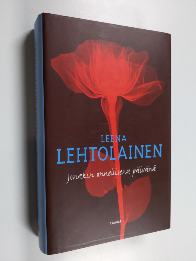Leena Lehtolainen : Jonakin onnellisena päivänä (signeera...