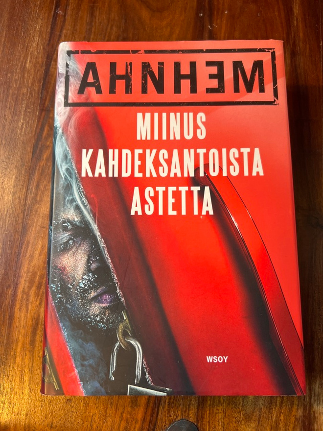 Ahnhem - Miinus Kahdeksantoista Astetta sidottu kirja