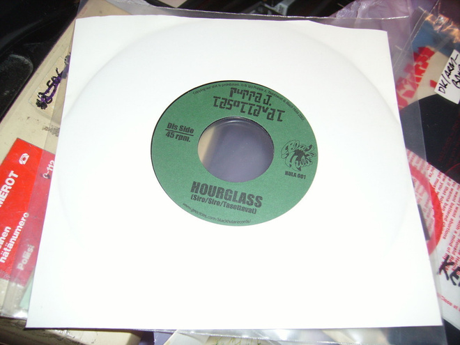 7" single : Puppa J Tasottavat :  Hourglass