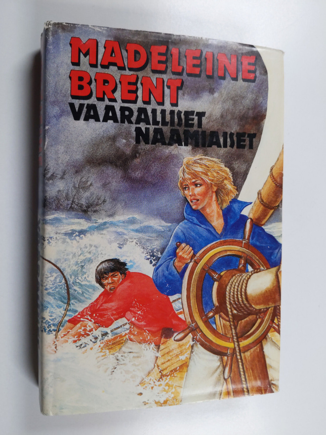 Madeleine Brent : Vaaralliset naamiaiset : romaani