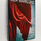 Liza Marklund : Lyckliga gatan : kriminalroman (signeerattu) - pikkukuva 1