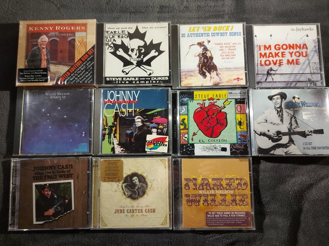 COUNTRY CD-LEVYJÄ - YHDESSÄ TAI ERIKSEEN