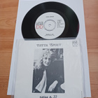 Tiitta Spout – Sataa & 22 7" ps orig 1974 Love Records mint - pikkukuva 2