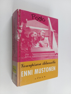 Enni Mustonen : Verenpisara ikkunalla : romaani