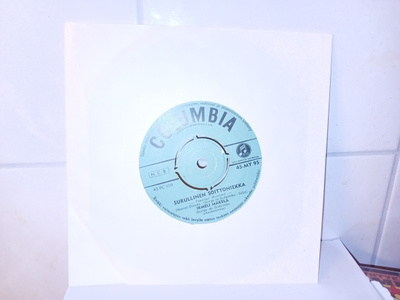 7"  single:  Irmeli Mäkelä:  Surullinen soittoniekka