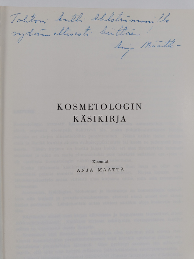 Anja Määttä : Kosmetologin käsikirja (signeerattu, tekijä...