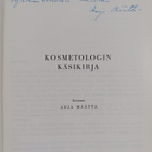 Anja Määttä : Kosmetologin käsikirja (signeerattu, tekijä... - pikkukuva 1