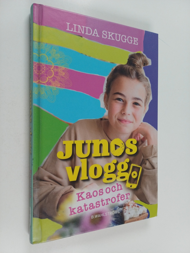 Linda Skugge : Junos vlogg 1 : Kaos och katastrofer
