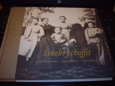SINEBRYCHOFFIT ( 1 p. 2009 ) Sis.postikulut