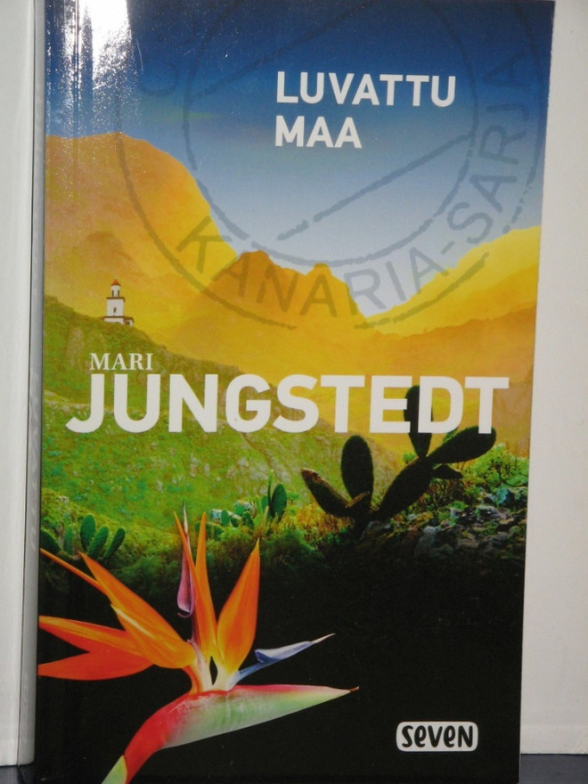 Mari Jungstedt : LUVATTU MAA