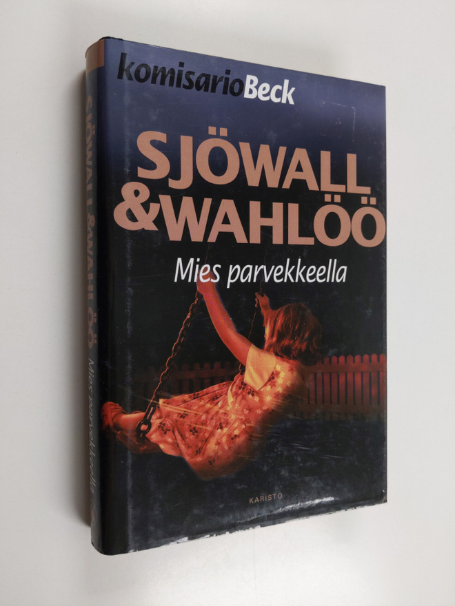 Maj Sjöwall ym. : Mies parvekkeella