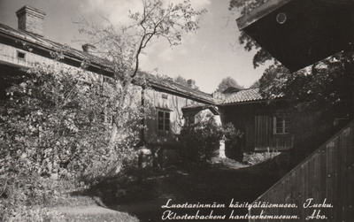TURKU - LUOSTARIMÄEN KÄSITYÖLÄISMUSEO
