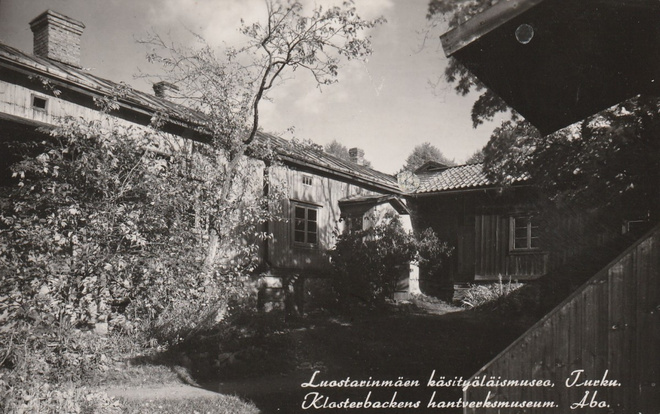 TURKU - LUOSTARIMÄEN KÄSITYÖLÄISMUSEO
