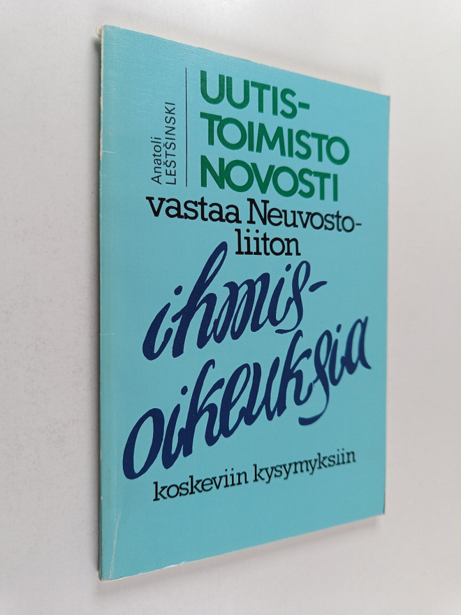 Mihail Jefimov : Uutistoimisto Novosti vastaa Neuvostolii...