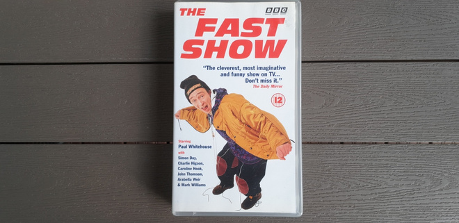 VHS: The Fast Show / Ruuvit Löysällä (1994)