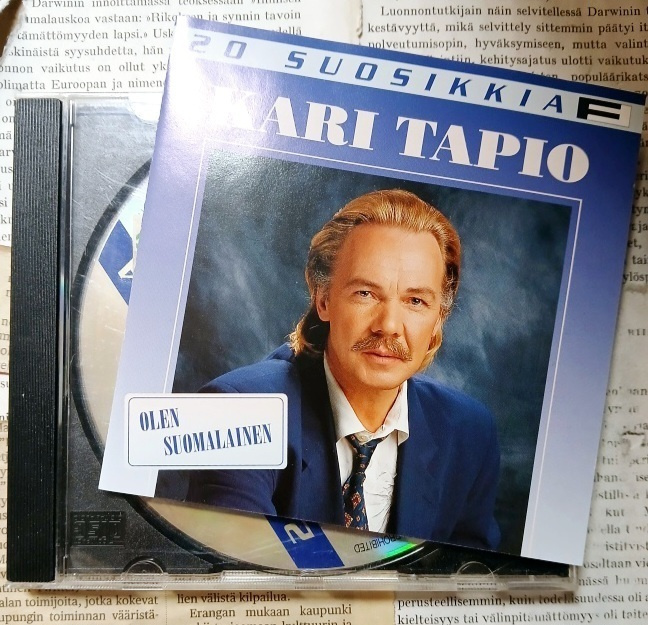 Kari Tapio - 20 suosikkia: Olen suomalainen (CD)