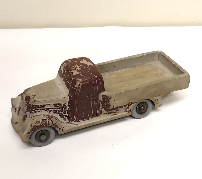 VANHA KUORMA-AUTO -LELU