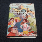 1.p. Enid Blyton - Seikkailujen linna 1951 - pikkukuva 1