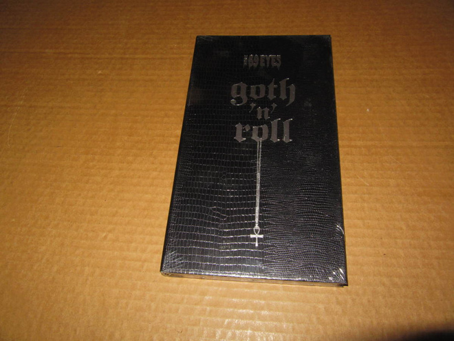 The 69 Eyes >Kansio 3-CD:tä+ 1DVD: Goth`N`Roll UUSI!