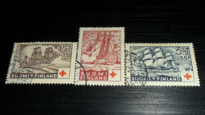LAPE 199-200-201 LEIMATTUNA SARJA PUNAINEN RISTI 1937.