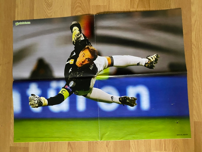 Manuel Neuer juliste 