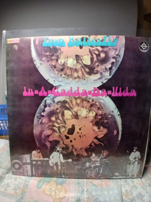 Iron Butterfly – In-A Gadda-Da-Vida (CHILE PAINOS)