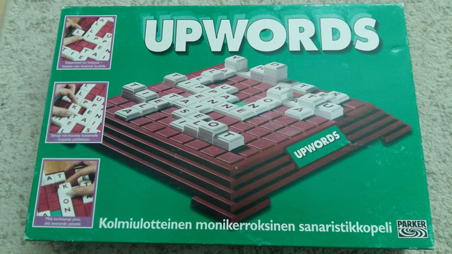 Upwords - lautapeli, hyväkuntoinen ( Tactic )