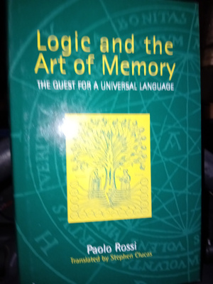 Rossi : Logic and the Art of memory ( SIS POSTIKULU )