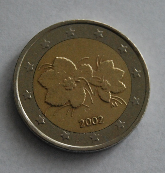 Suomi 2€ kolikko v. 2002 circ HARVINAINEN