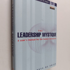 Manfred F. R. Kets de Vries : The leadership mystique : a... - pikkukuva 1